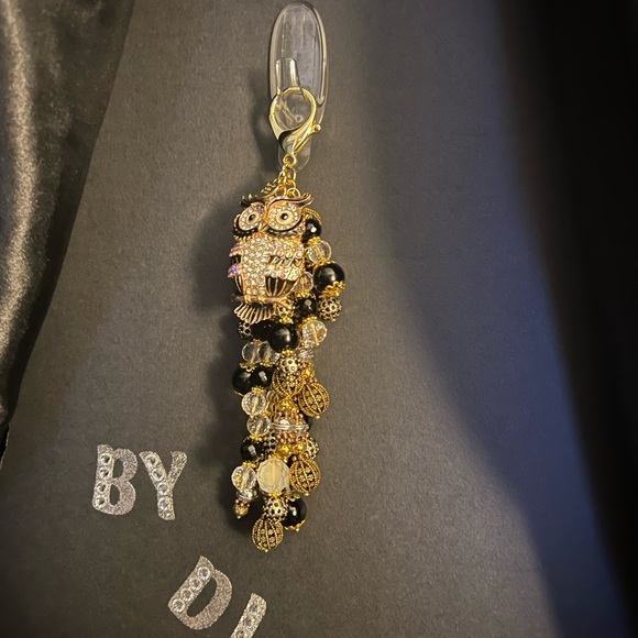 Owl Purse Charm - Picture 2 of 4